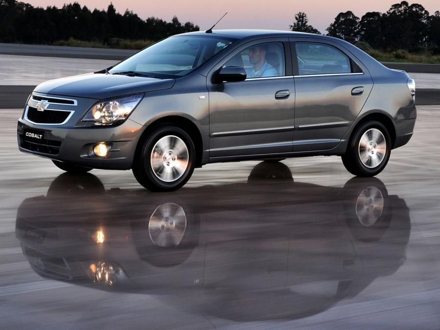  Chevrolet Cobalt 2011 года  (BR) (фото 5 из 16)